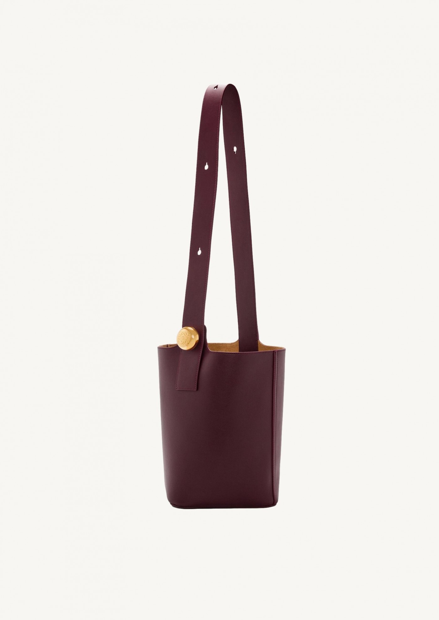 Medium Pebble Bucket bag in mellow calfskin burgundy Loewe