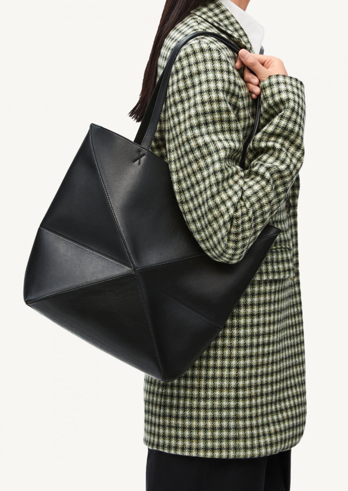 Puzzle Fold Tote in glossy black calfskin
