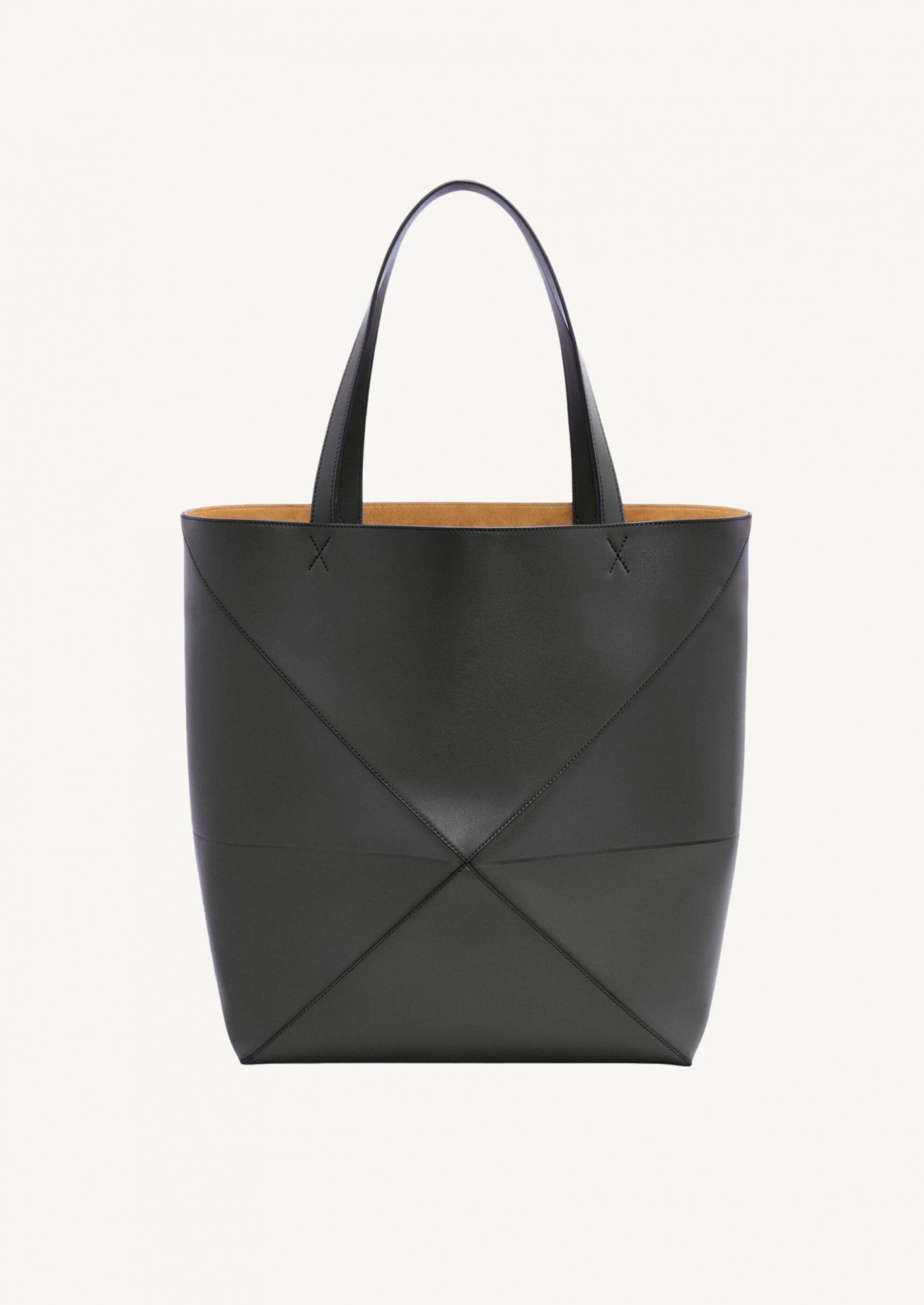 Puzzle Fold Tote XL in shiny black calf leather